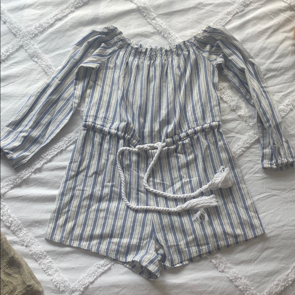 Off the shoulder Romper with white Rope Tie Sz S